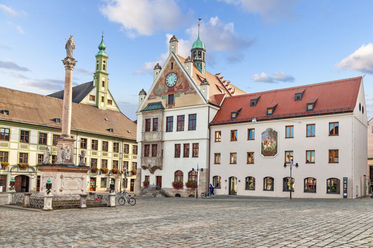 Studierende sparen in Freising und Umgebung bei vielen Angeboten.