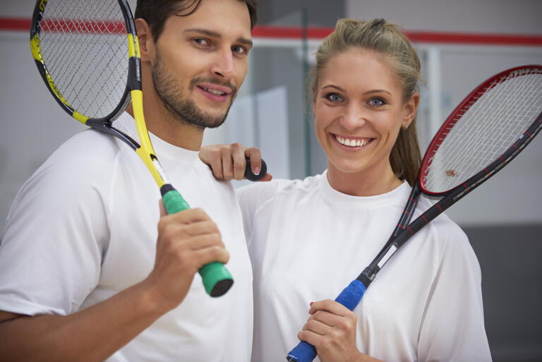 Studentenrabatte auf Badminton, Squash, Tennis und Fitnessstudio in Köln