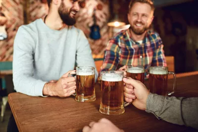 Freunde, Bekannte und weitere soziale Kontakte pr&auml;gen unseren Lebensweg